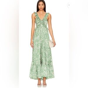 REVOLVE HEARTLOOM Galeta Dres size xs